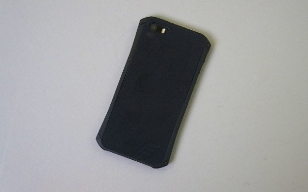 Element-case-ronin-g10-stealth-iphone5s-10